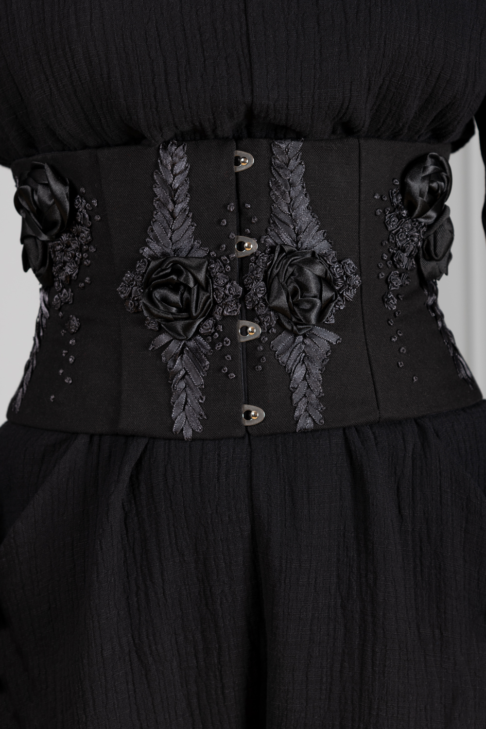 Velvet corset belt with handmade embroidery 380.00 EUR - Buy