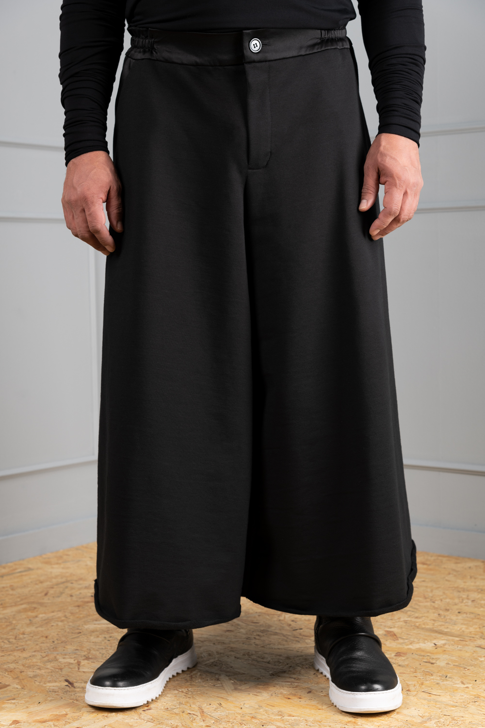Men's Trousers Pants Light Fabric Black | Martin Valen